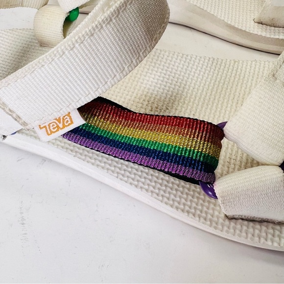 Teva Women's Original Universal Pride Strap Sandals SIZE 9 - Picture 3 of 8